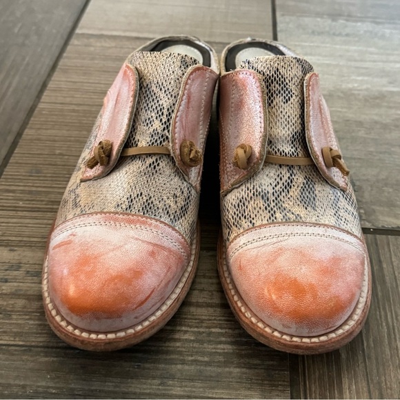 FREEBIRD BY STEVEN 'Malena' Mules Size 8 - Picture 3 of 10